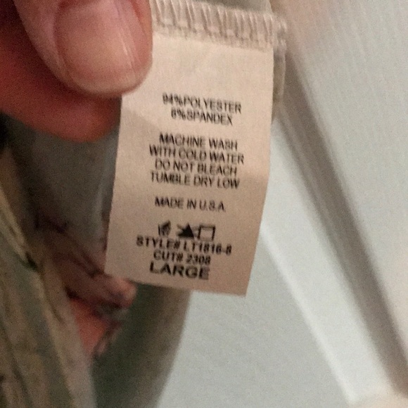 Spring tunic - Picture 3 of 3